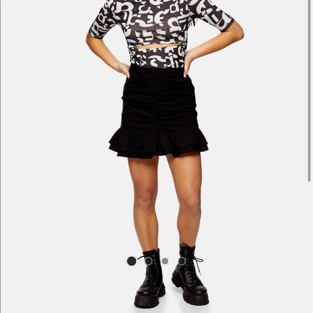 Frilly black skirt